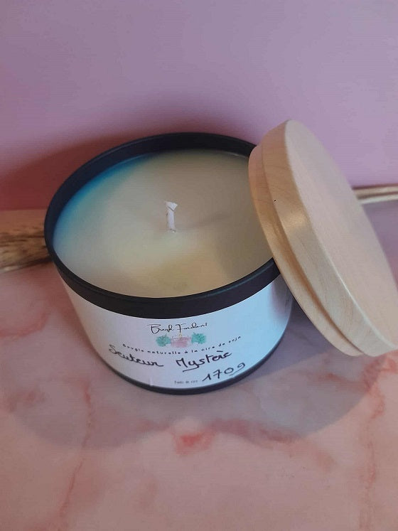 Bougie pot noir senteur mystere