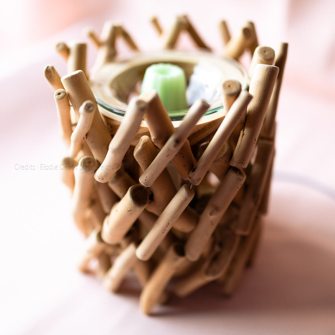 Lampe en bois diffuseur de parfum