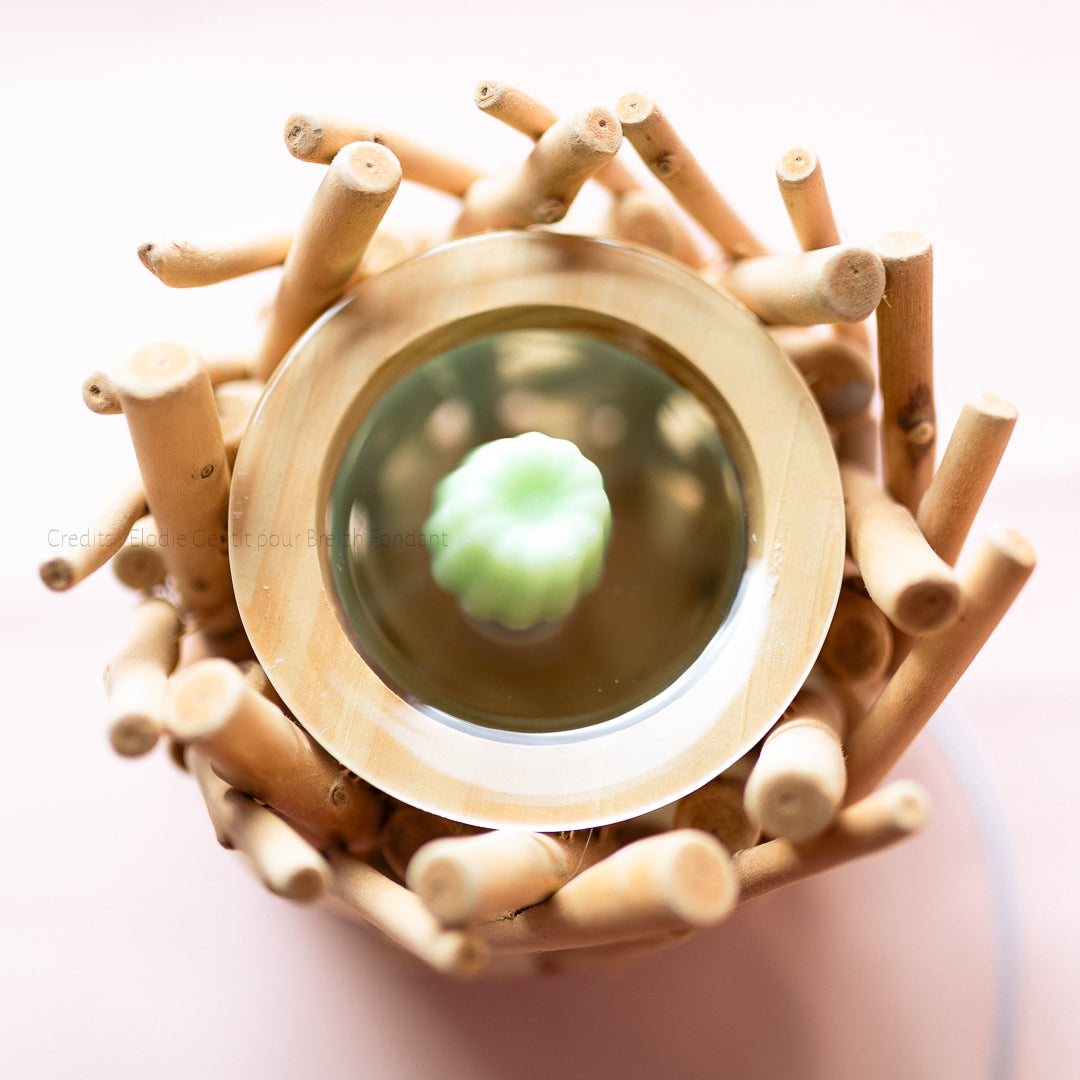 Lampe en bois diffuseur de parfum