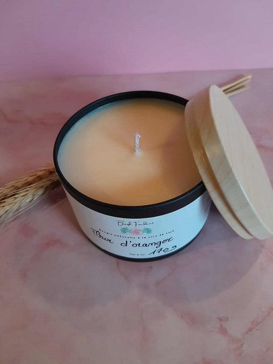 Bougie pot noir senteur fleur d'oranger